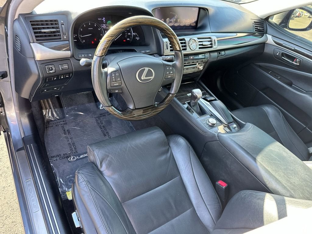 2013 Lexus LS 460 