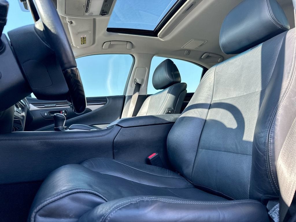 2013 Lexus LS 460 