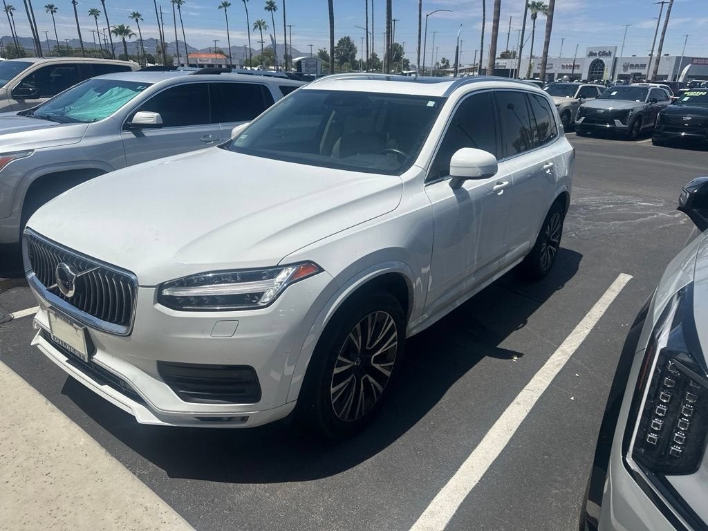 2021 Volvo XC90 T5 Momentum 7 Passenger