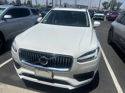 2021 Volvo XC90 T5 Momentum 7 Passenger
