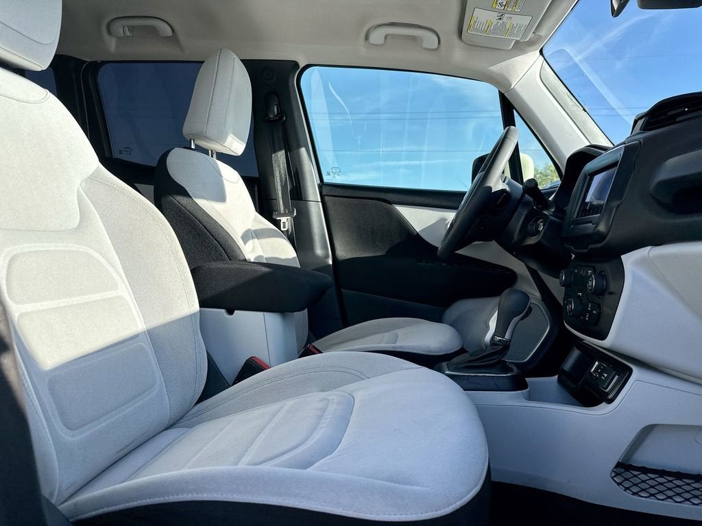 2018 Jeep Renegade Latitude FWD