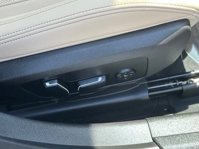 2025 BMW 3 Series 330i