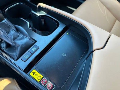 2025 Lexus ES 300h Luxury