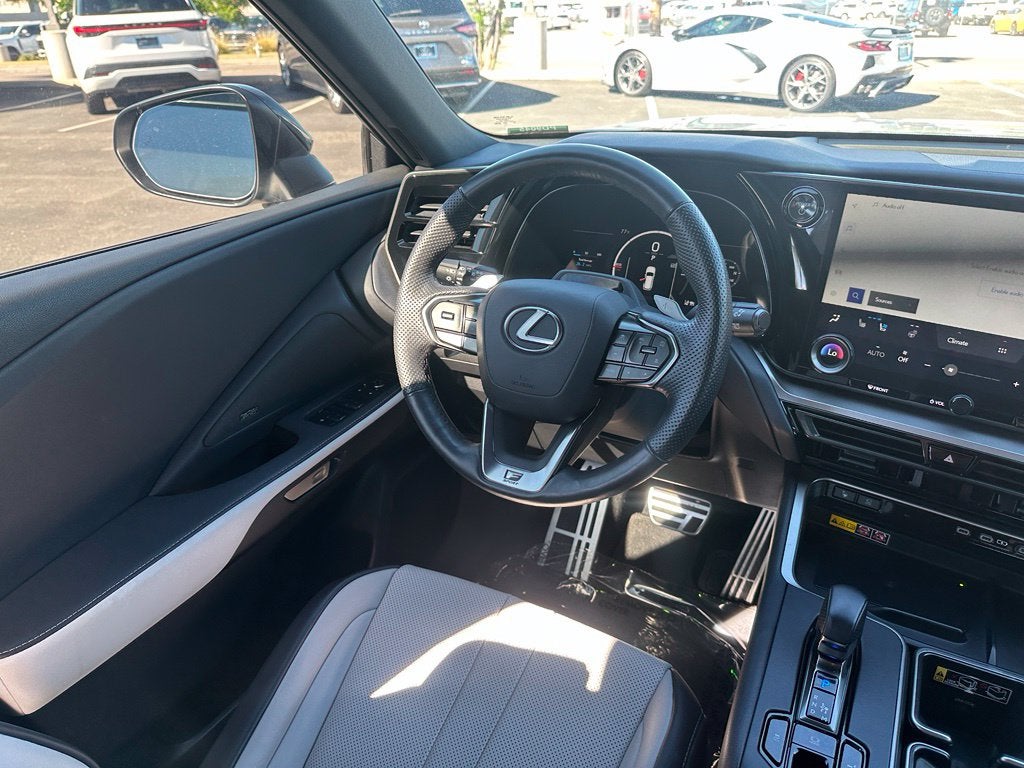 2025 Lexus TX 500h F SPORT Premium