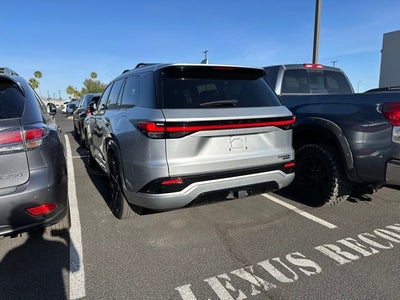2025 Lexus TX 500h F SPORT Premium