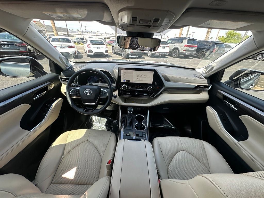 2023 Toyota Highlander Hybrid Limited