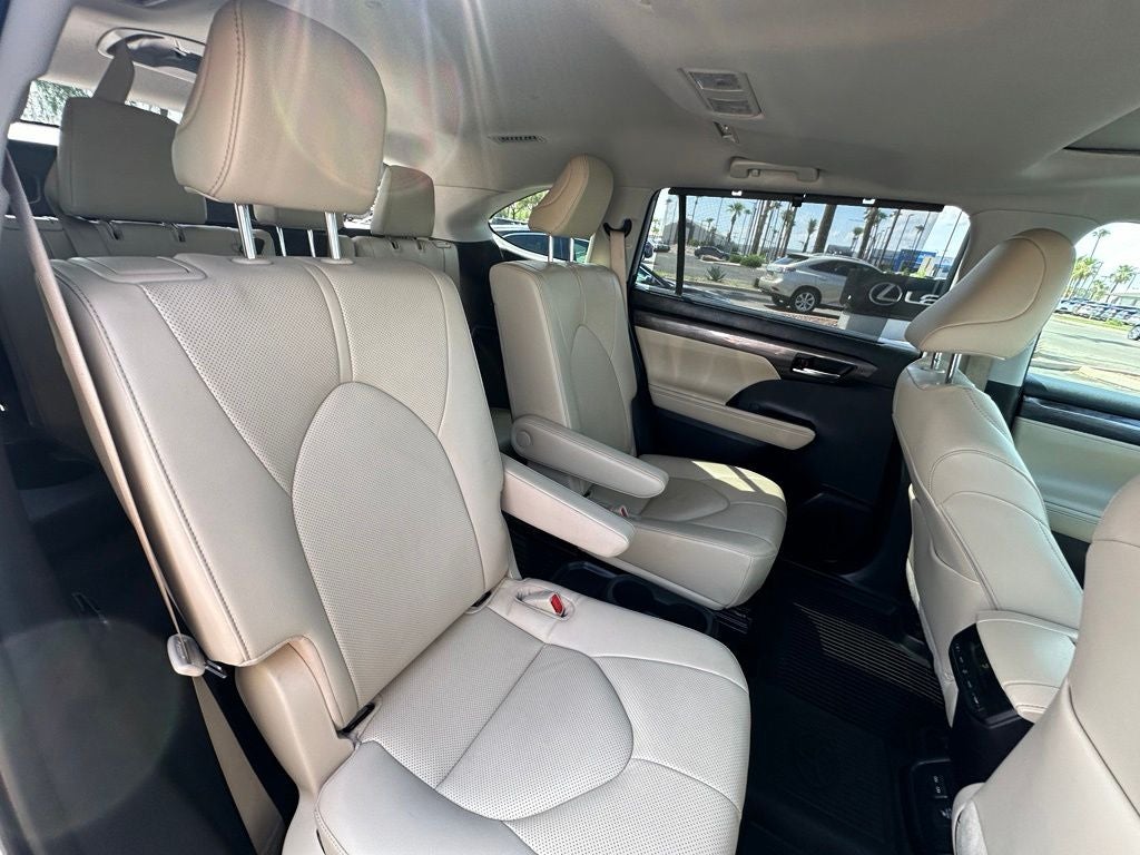 2023 Toyota Highlander Hybrid Limited