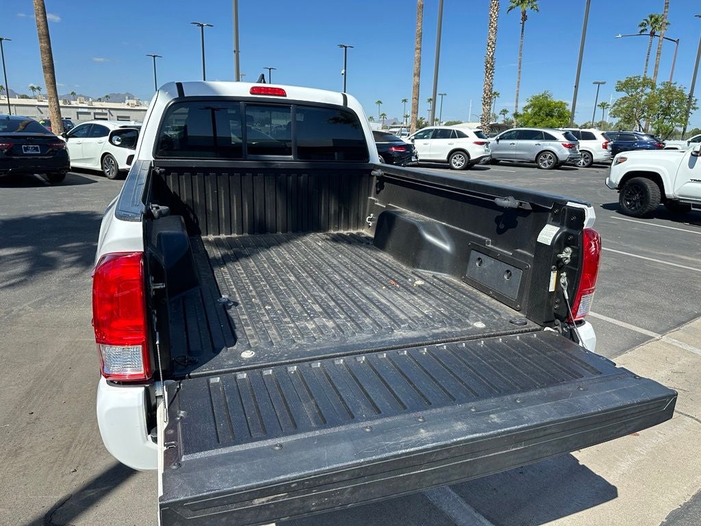 2017 Toyota Tacoma SR