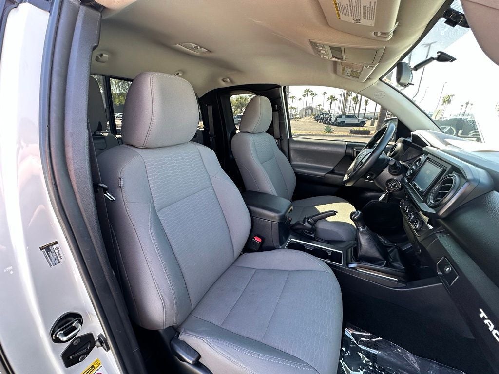 2017 Toyota Tacoma SR