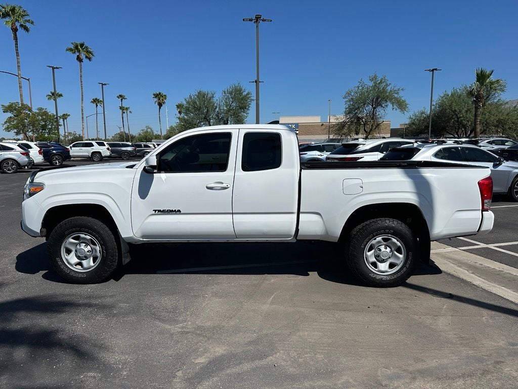 2017 Toyota Tacoma SR