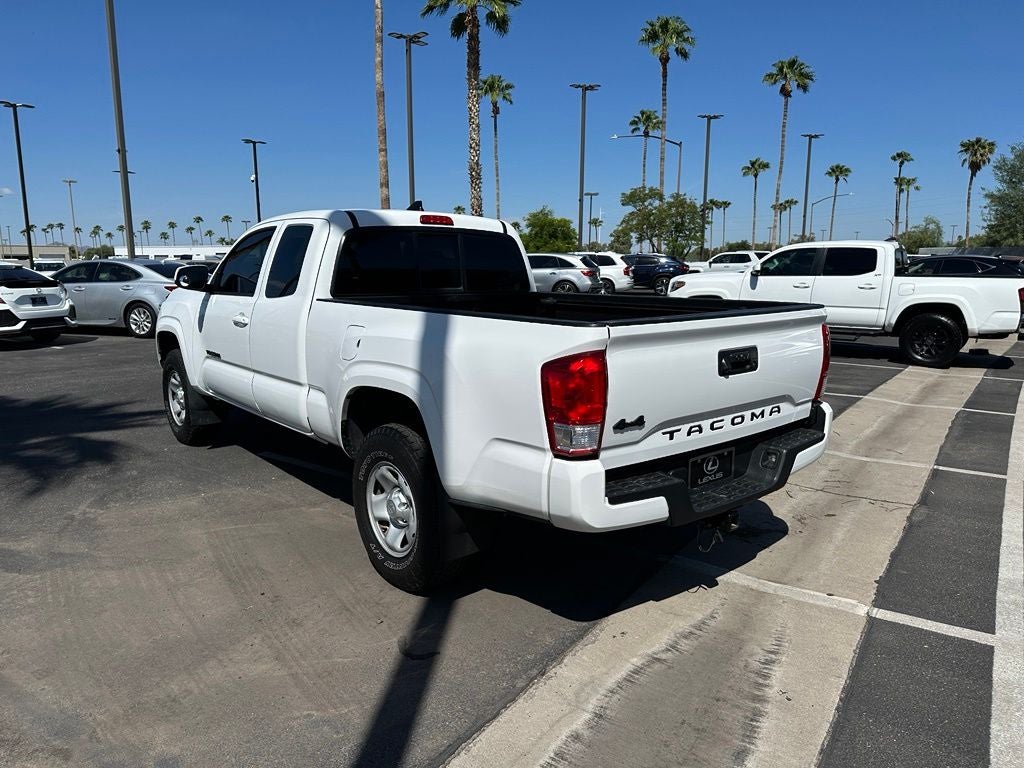 2017 Toyota Tacoma SR