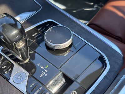 2022 BMW X5 M50i