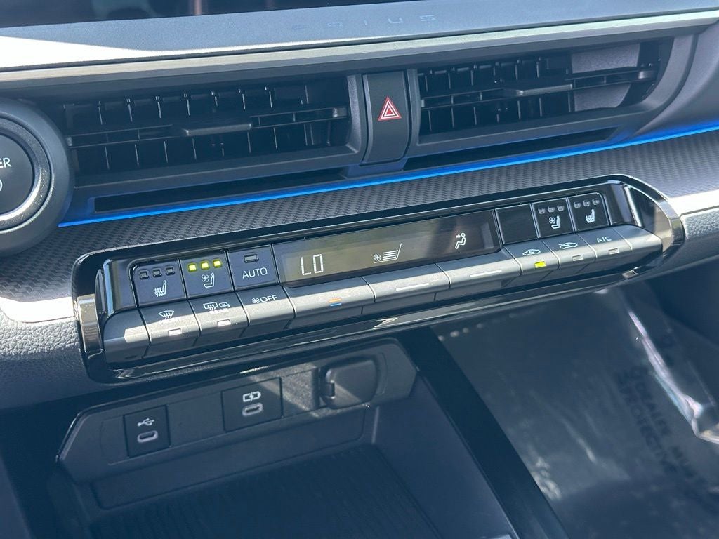 2025 Toyota Prius Limited