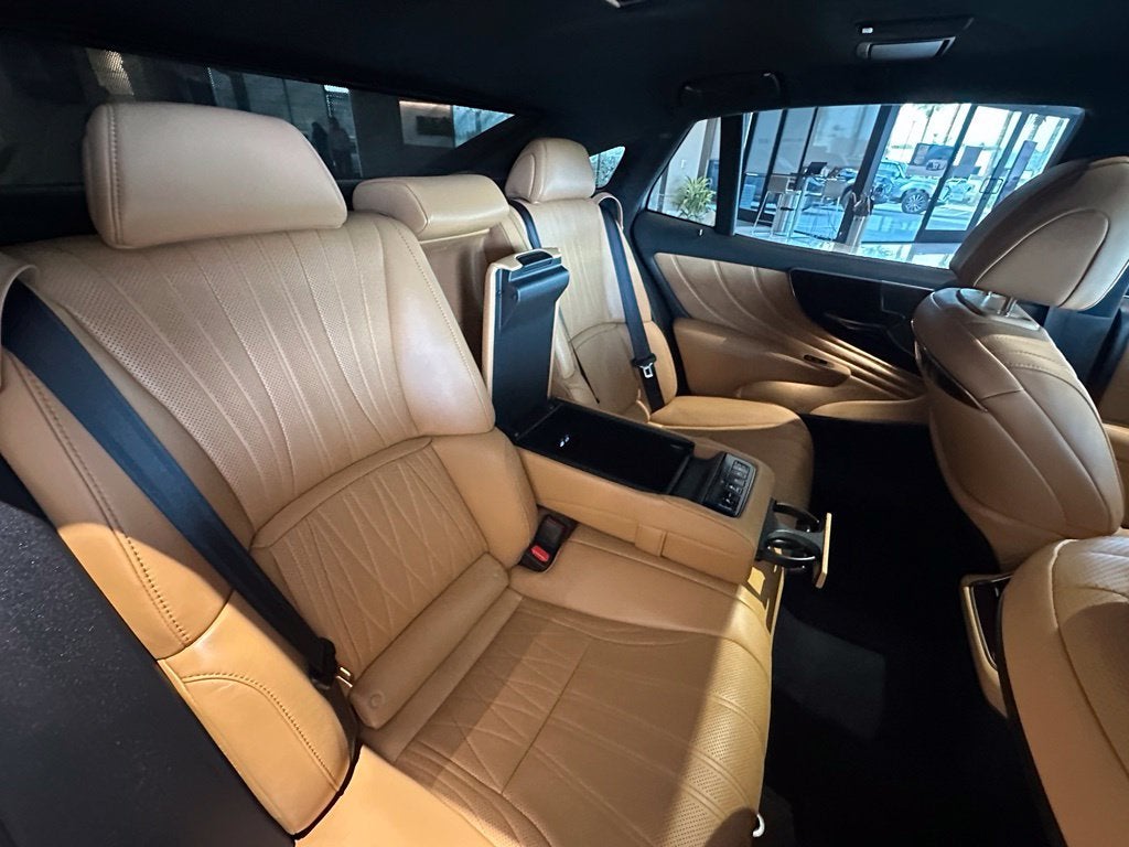 2023 Lexus LS 500 Base