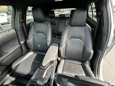 2019 Lexus UX 250h Base