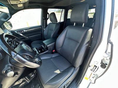 2023 Lexus GX 460