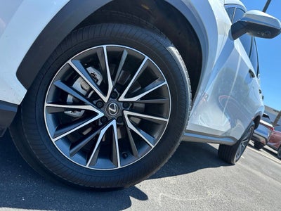 2025 Lexus NX 350h Premium