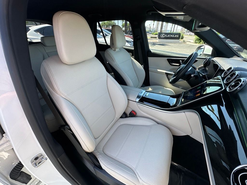 2025 Mercedes-Benz GLC GLC 300