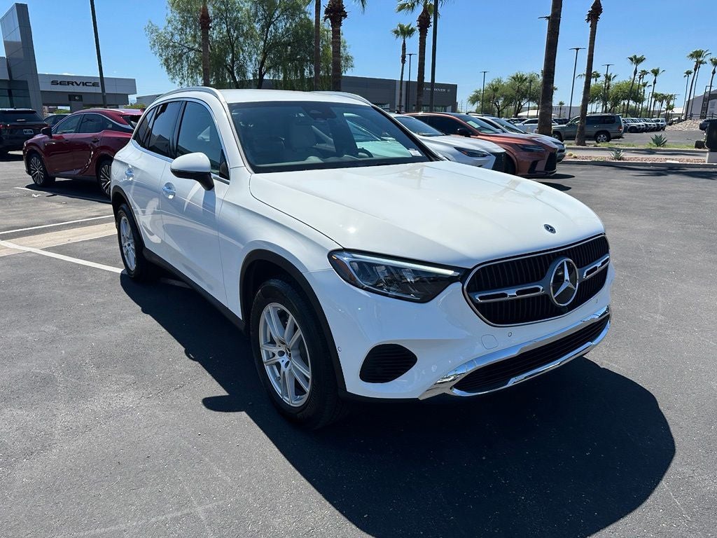 2025 Mercedes-Benz GLC GLC 300