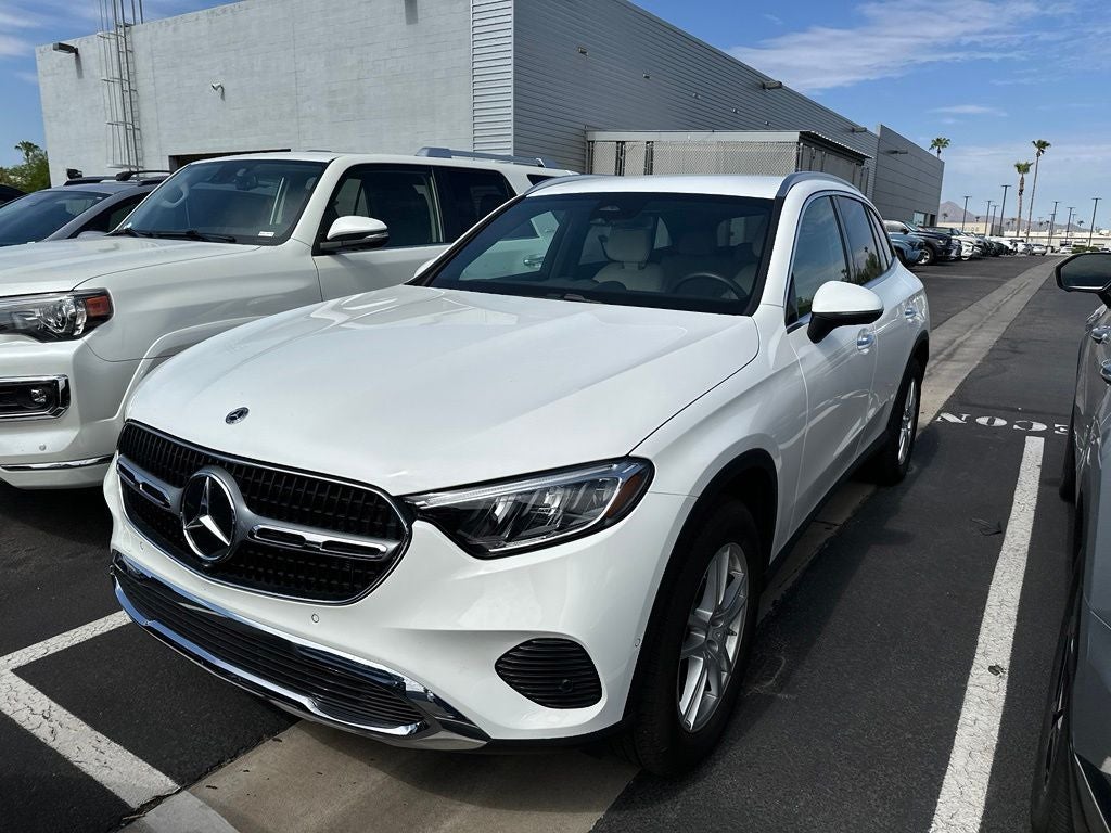 2025 Mercedes-Benz GLC GLC 300