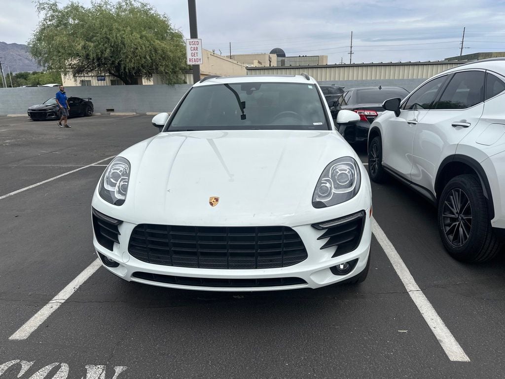 2017 Porsche Macan Base