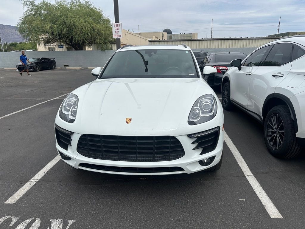 2017 Porsche Macan Base