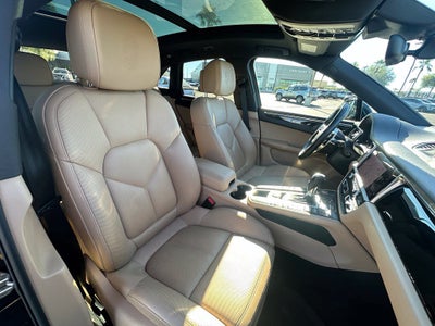 2021 Porsche Macan S