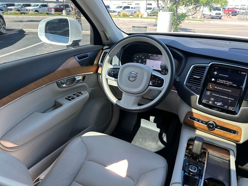 2022 Volvo XC90 Recharge Plug-In Hybrid T8 Inscription Expression Extended Range 7P