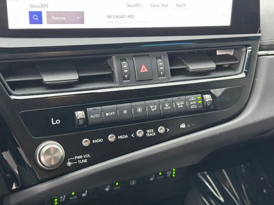 2024 Lexus ES 300h