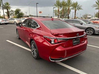 2023 Lexus ES 300h