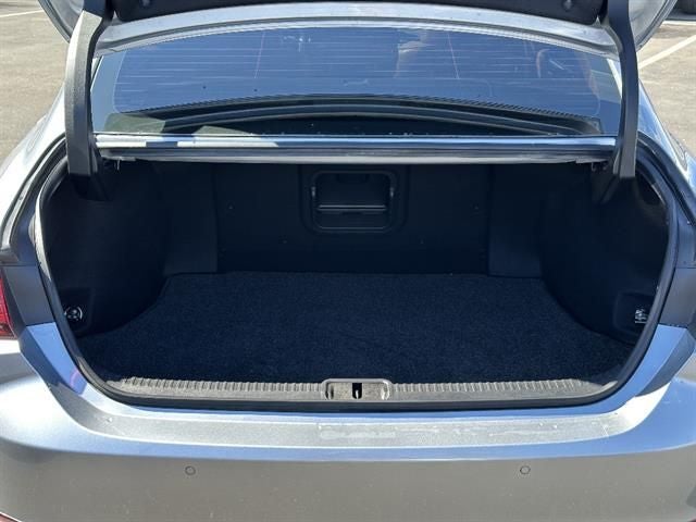 2023 Lexus ES Premium