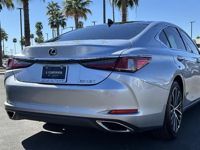 2023 Lexus ES Premium