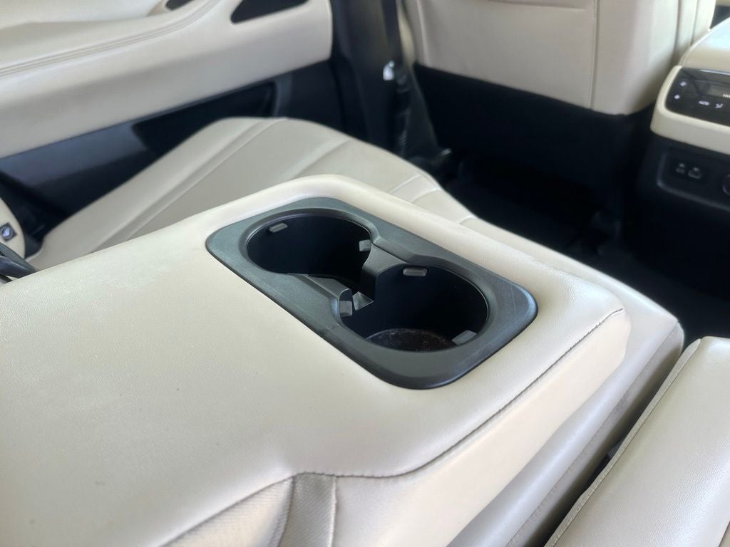 2022 INFINITI QX60 LUXE