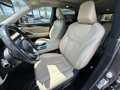 2022 INFINITI QX60 LUXE