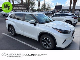 2023 Toyota Highlander Hybrid XLE