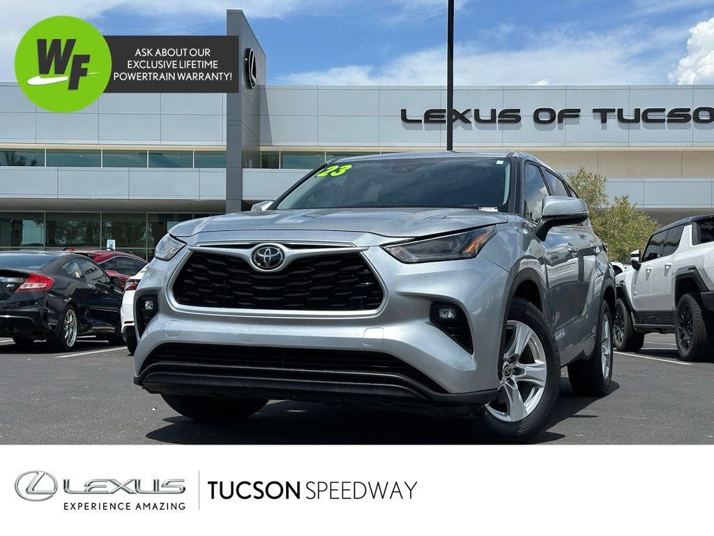 2023 Toyota Highlander LE