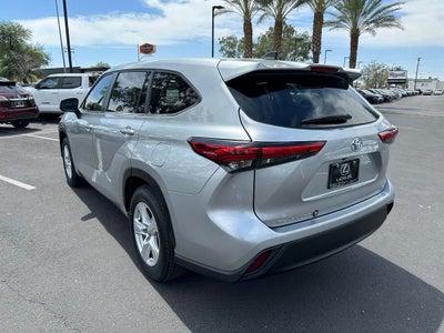 2023 Toyota Highlander LE