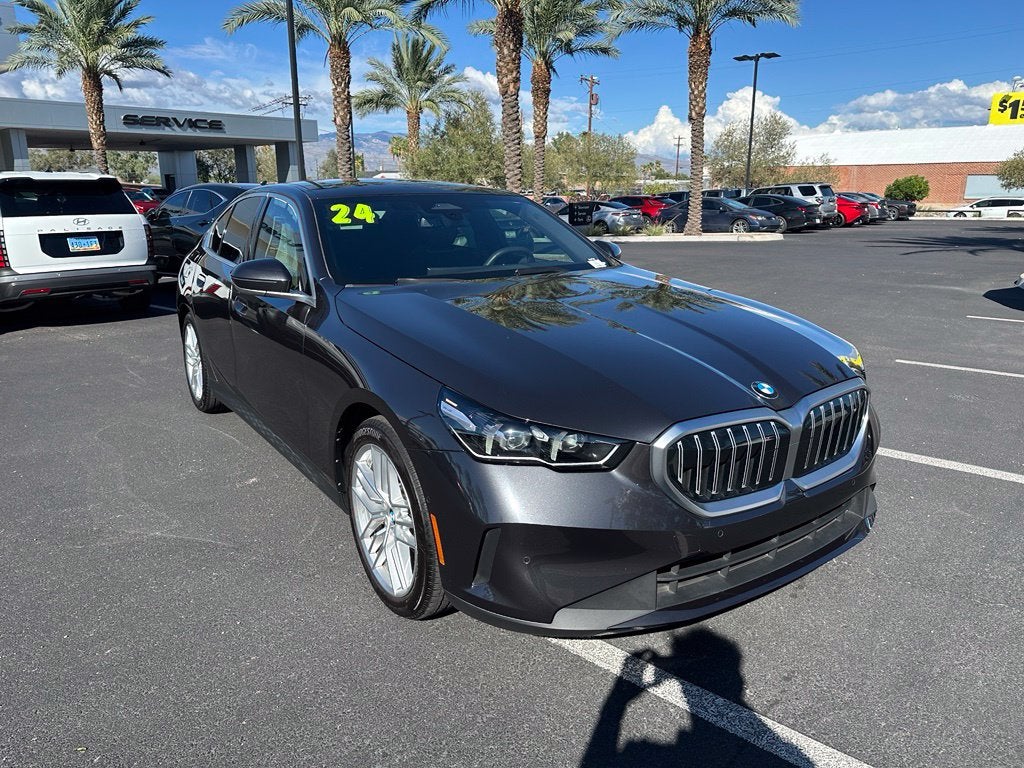 2024 BMW 5 Series 530i