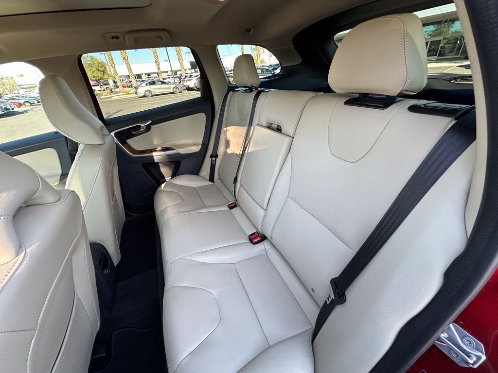 2017 Volvo XC60 T5 Inscription