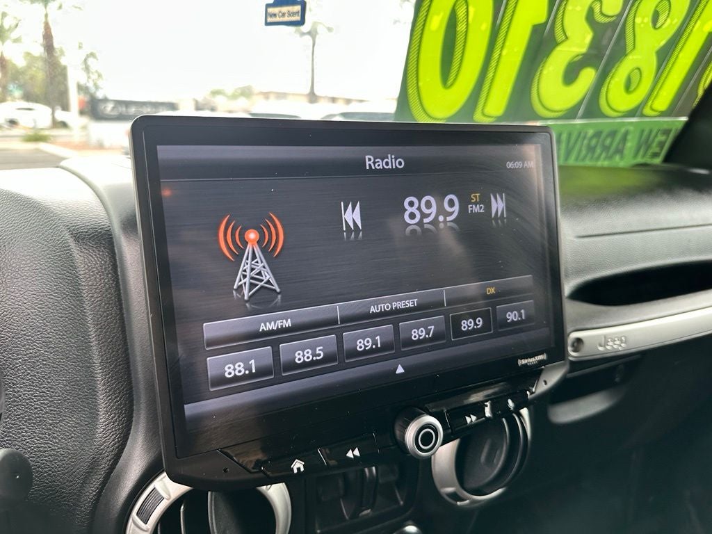 2016 Jeep Wrangler Unlimited Sahara