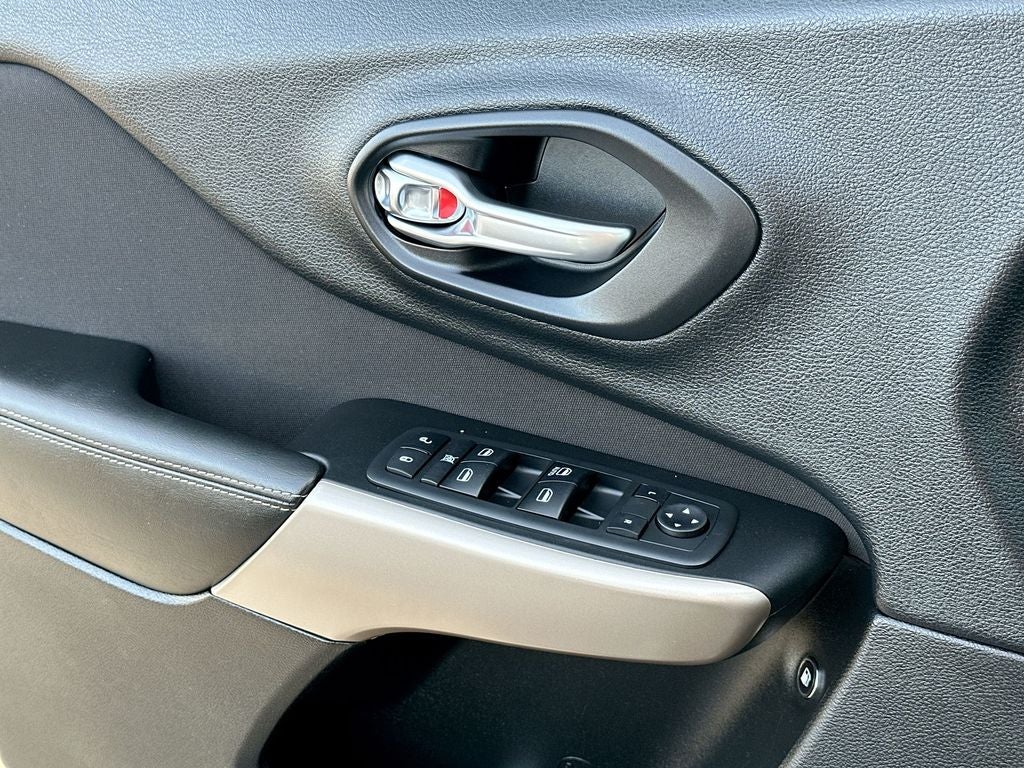 2018 Jeep Cherokee Latitude