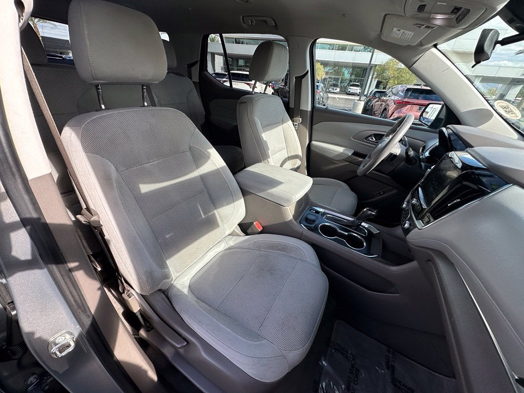 2018 Chevrolet Traverse LT Cloth w/1LT