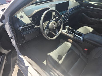 2023 Nissan Altima 2.0 SR
