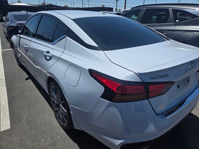2023 Nissan Altima 2.0 SR