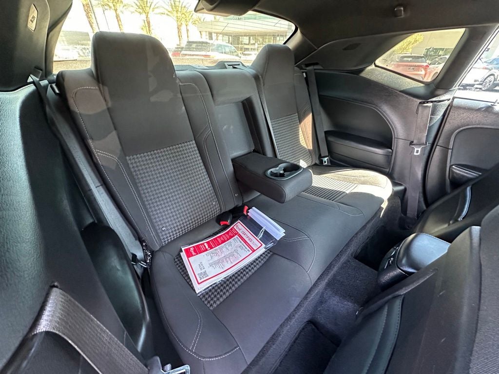 2018 Dodge Challenger SXT