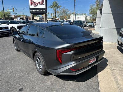 2026 Kia K4 LXS
