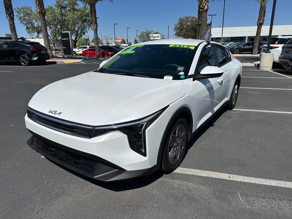 2025 Kia K4 LX