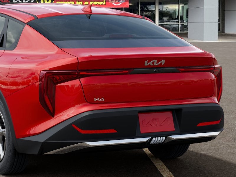 2026 Kia K4 LXS