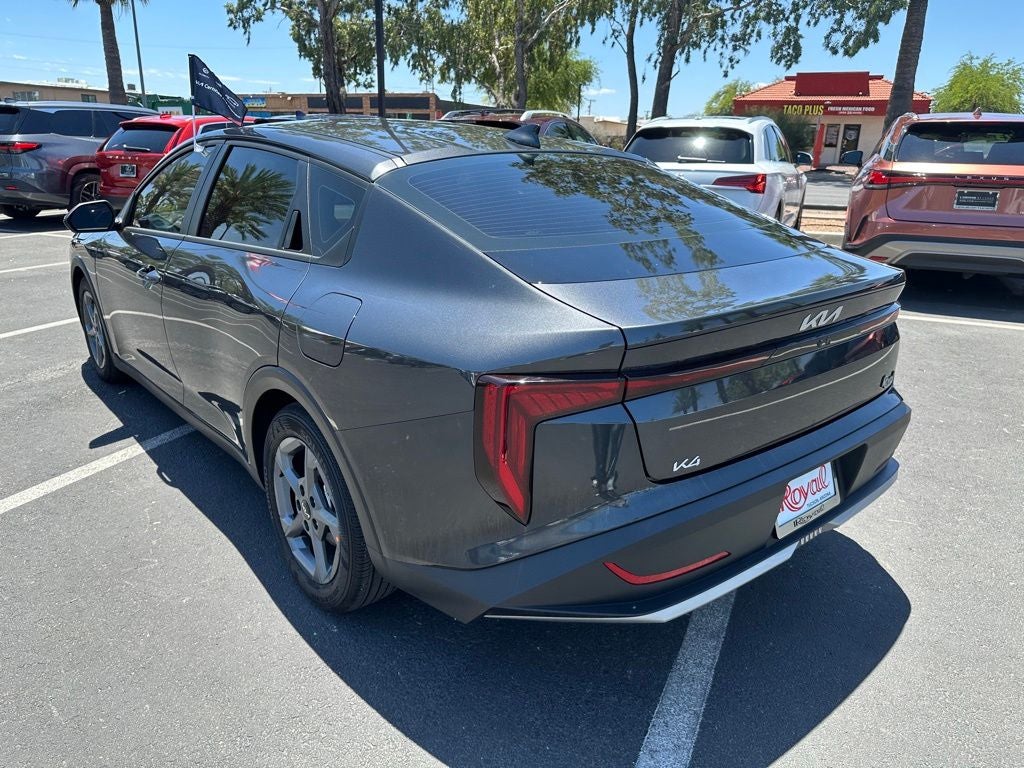 2025 Kia K4 LXS