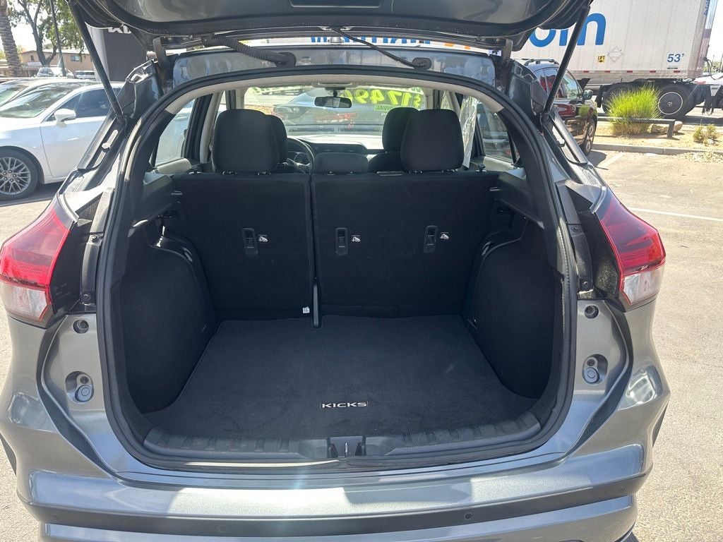 2024 Nissan Kicks S